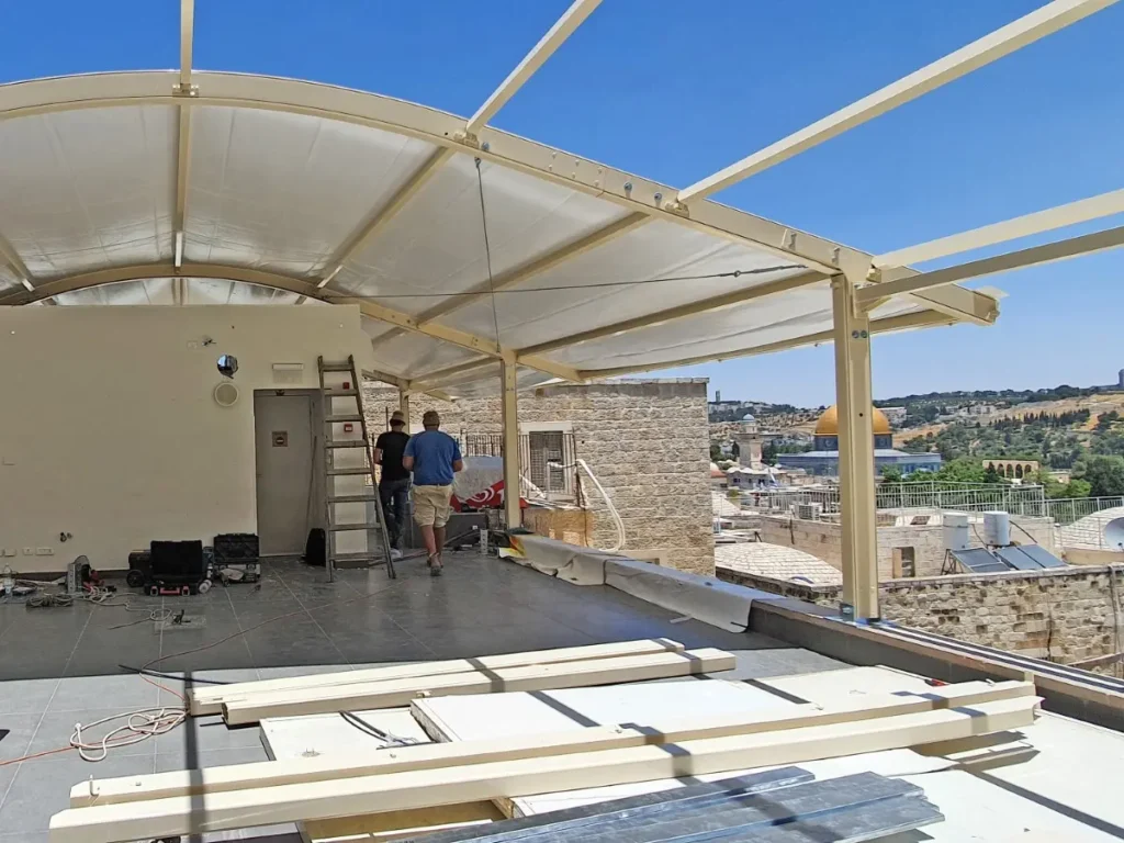 אוהל קונסטרוקציה אלומיניום, אוהל זכוכית, סגירת חורף, קירוי, אוהל למכירה, מבנה קל, תכנון אוהלים